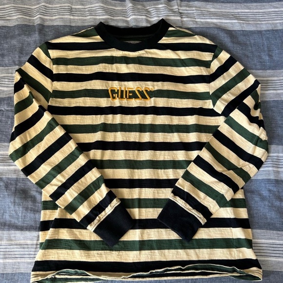 Guess Long Sleeve Tee - Picture 1 of 3